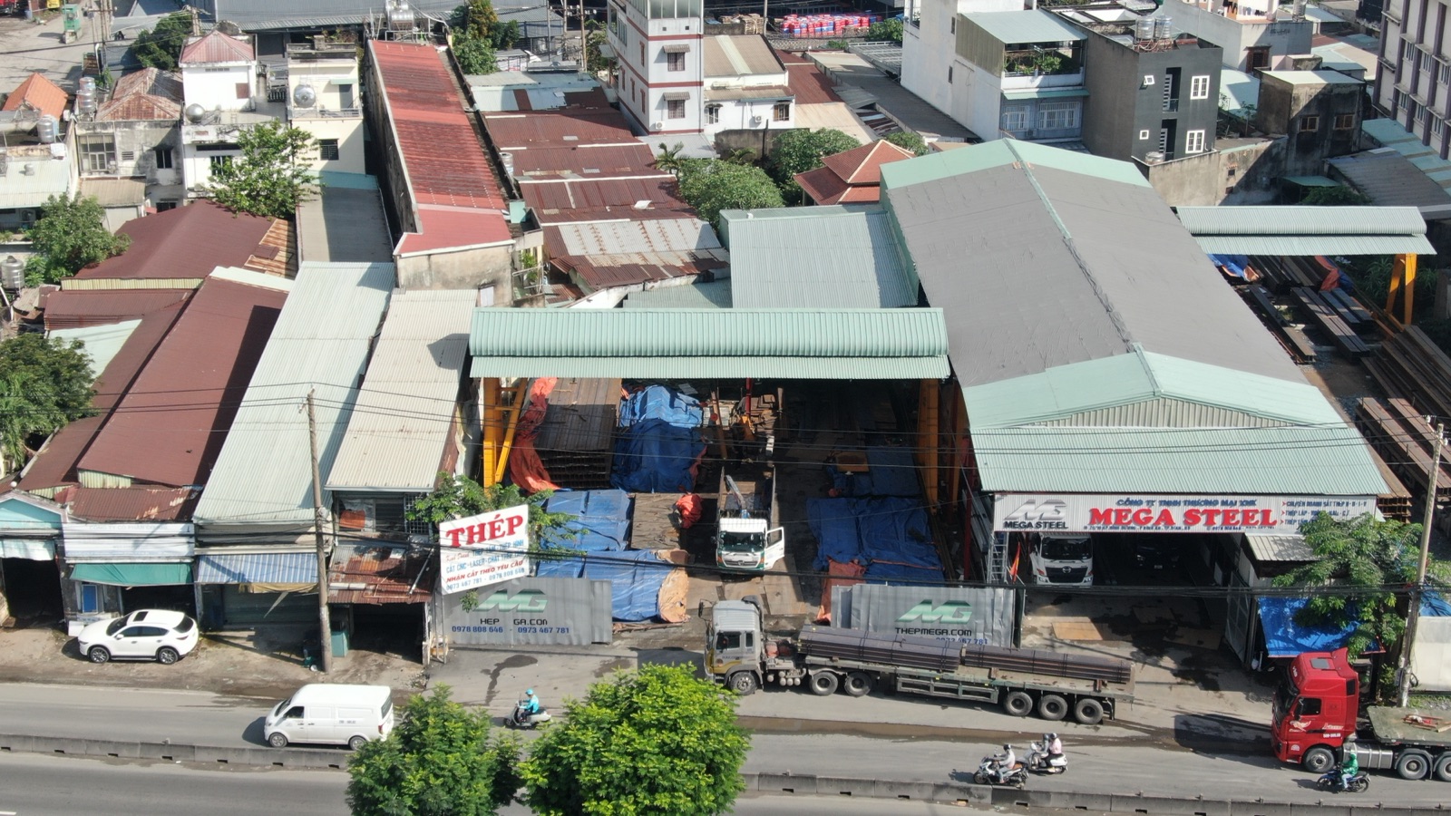 Kho Mega Steel Sóng Thần - thép tại Dĩ An